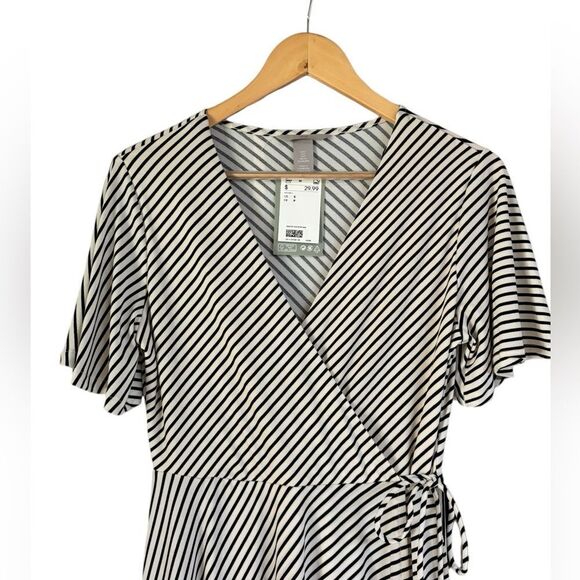 &M Black and White Striped Jersey Wrap Dress Size Small NWT 7 0471 - Picture 4 of 8